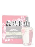 【Bath&BodyWorks】Wallflowers詰替リフィル(2個入り)：ジャパニーズチェリーブロッサム