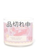 【Bath&BodyWorks】3-wickキャンドル（14.5oz）：チェリーアーモンドショートブレッド