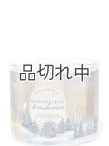 【Bath&BodyWorks】3-wickキャンドル（14.5oz）：スノーフレーク＆カシミア