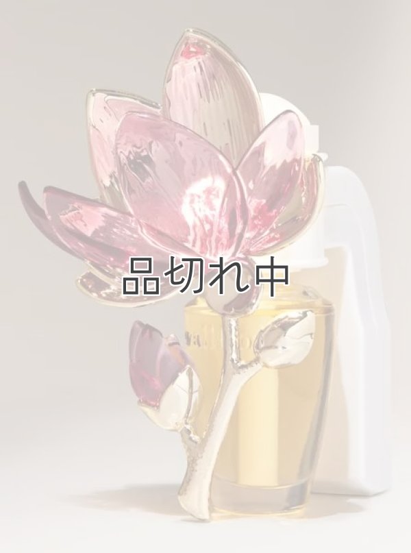 画像1: 【Bath&BodyWorks】Wallflowers本体：マグノリアナイトライト